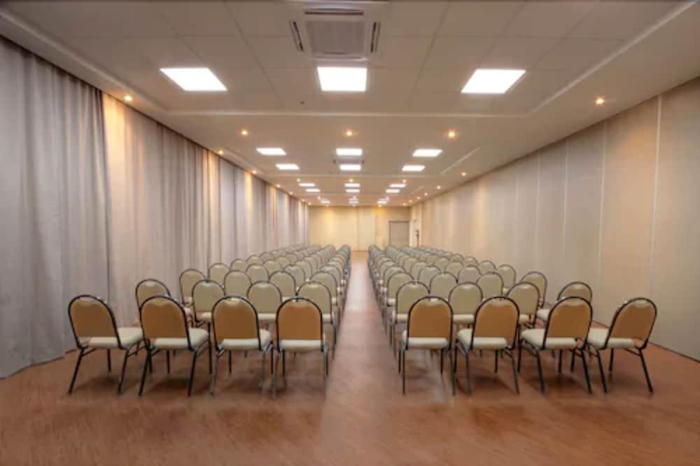 Hotel Bristol Portal Do Iguacu Curitiba Aeroporto Esterno foto
