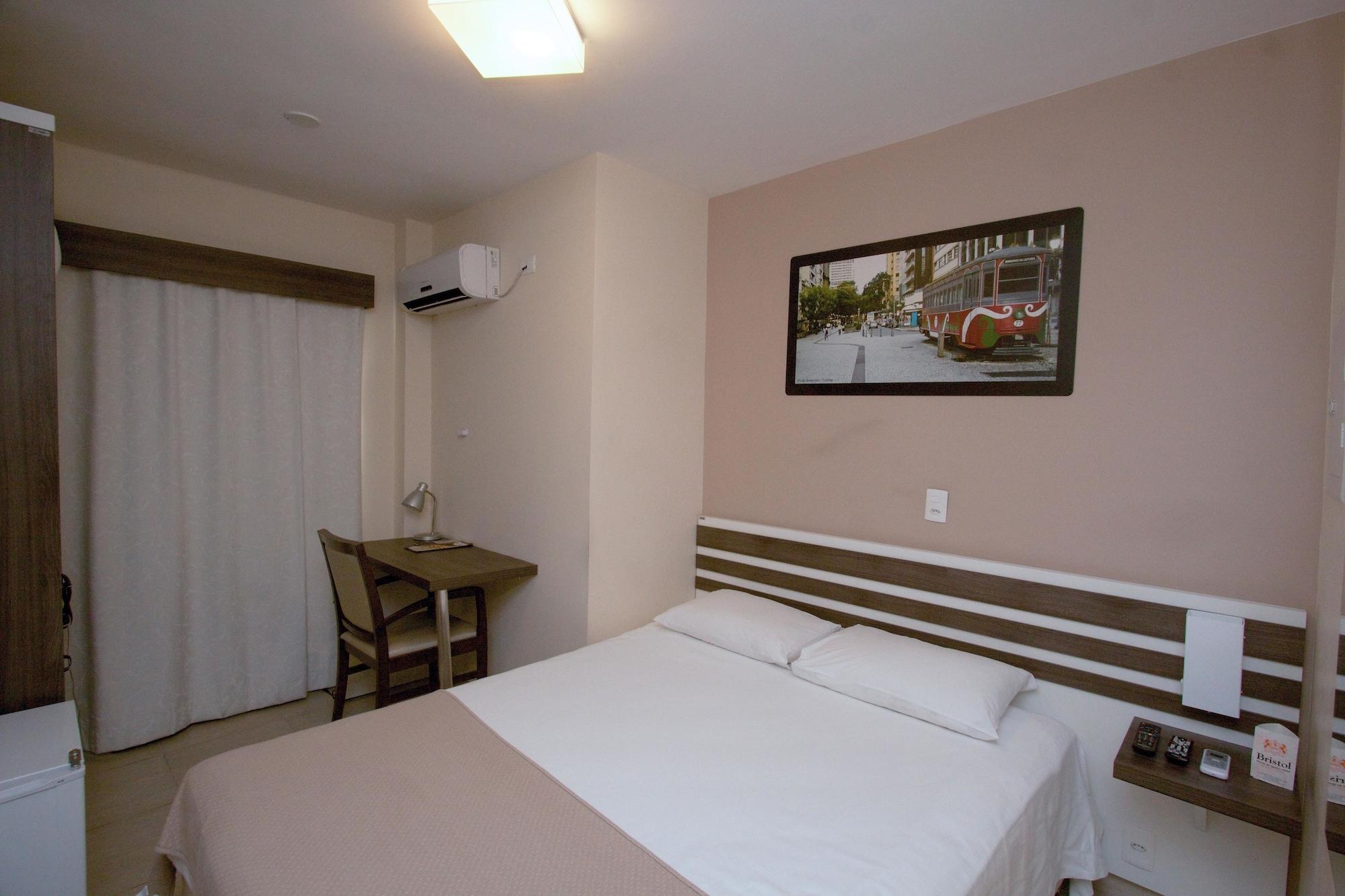 Hotel Bristol Portal Do Iguacu Curitiba Aeroporto Esterno foto