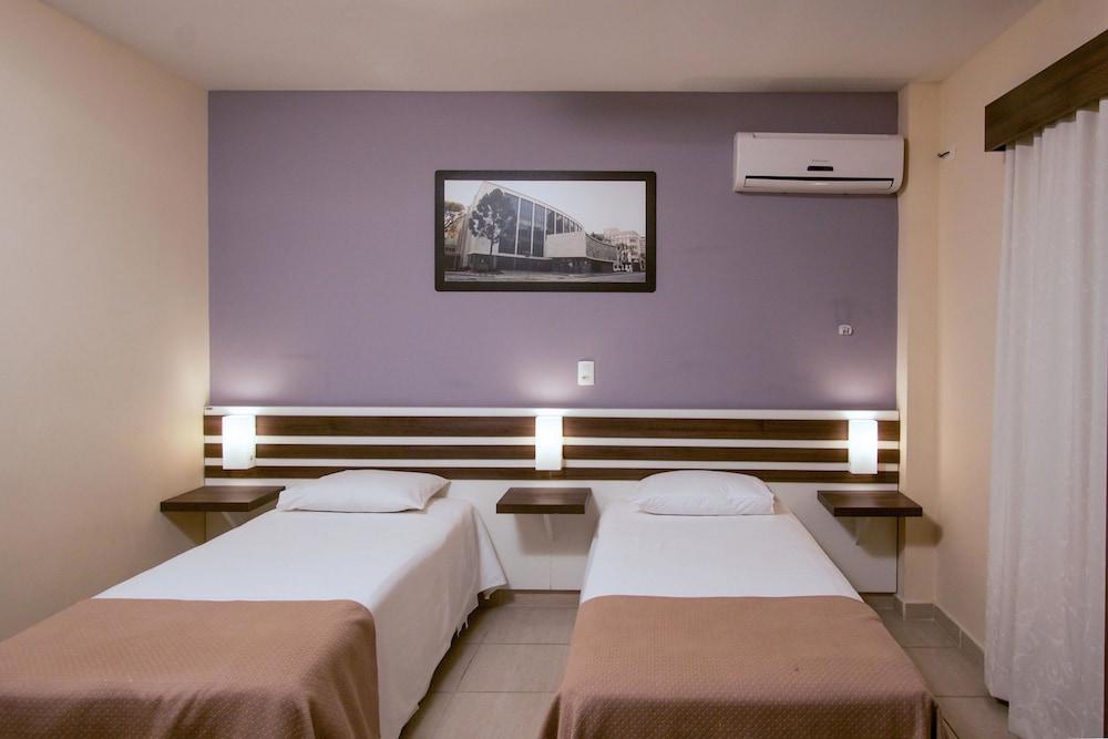 Hotel Bristol Portal Do Iguacu Curitiba Aeroporto Esterno foto